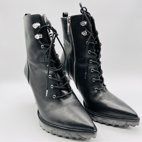 Michael Kors Kyle Lace Up Ankle Bootie Leather Black Size 6M Brand New - Picture 2 of 12